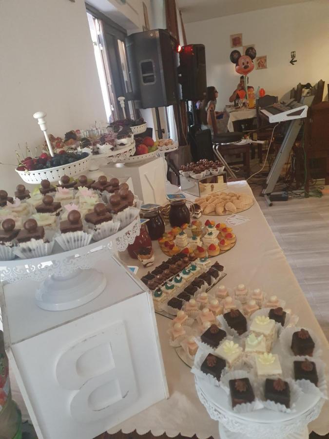Pensiunea Ronicson Milostea Esterno foto